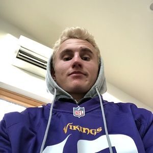 Meet your Posher, Drew